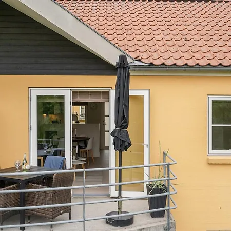 Appartamento Sipi - 100m From The Sea By Interhome